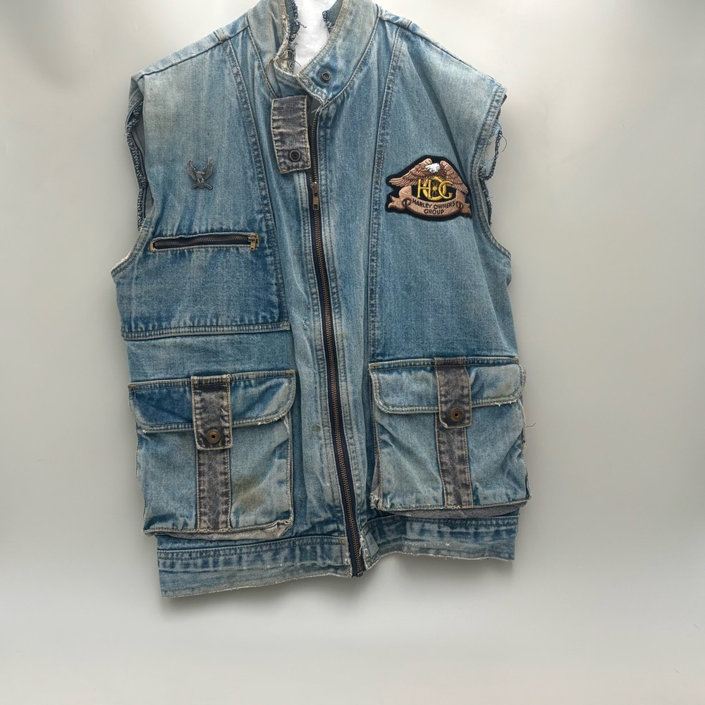 Vintage c. 1980s Harley Davidson Owners Club Distressed Denim Biker Vest